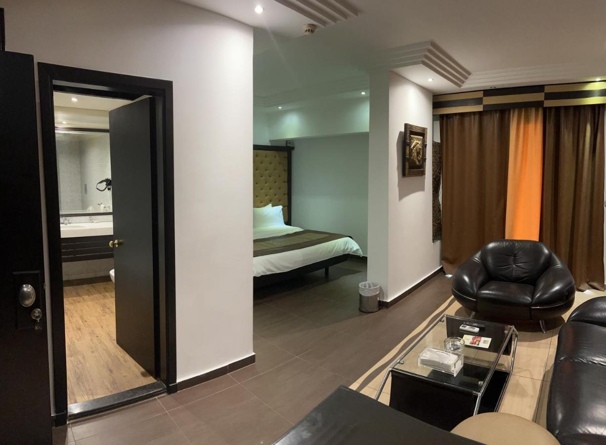 Dolls Hotel By Eurostars (Adults Only) จูนิเย ภายนอก รูปภาพ