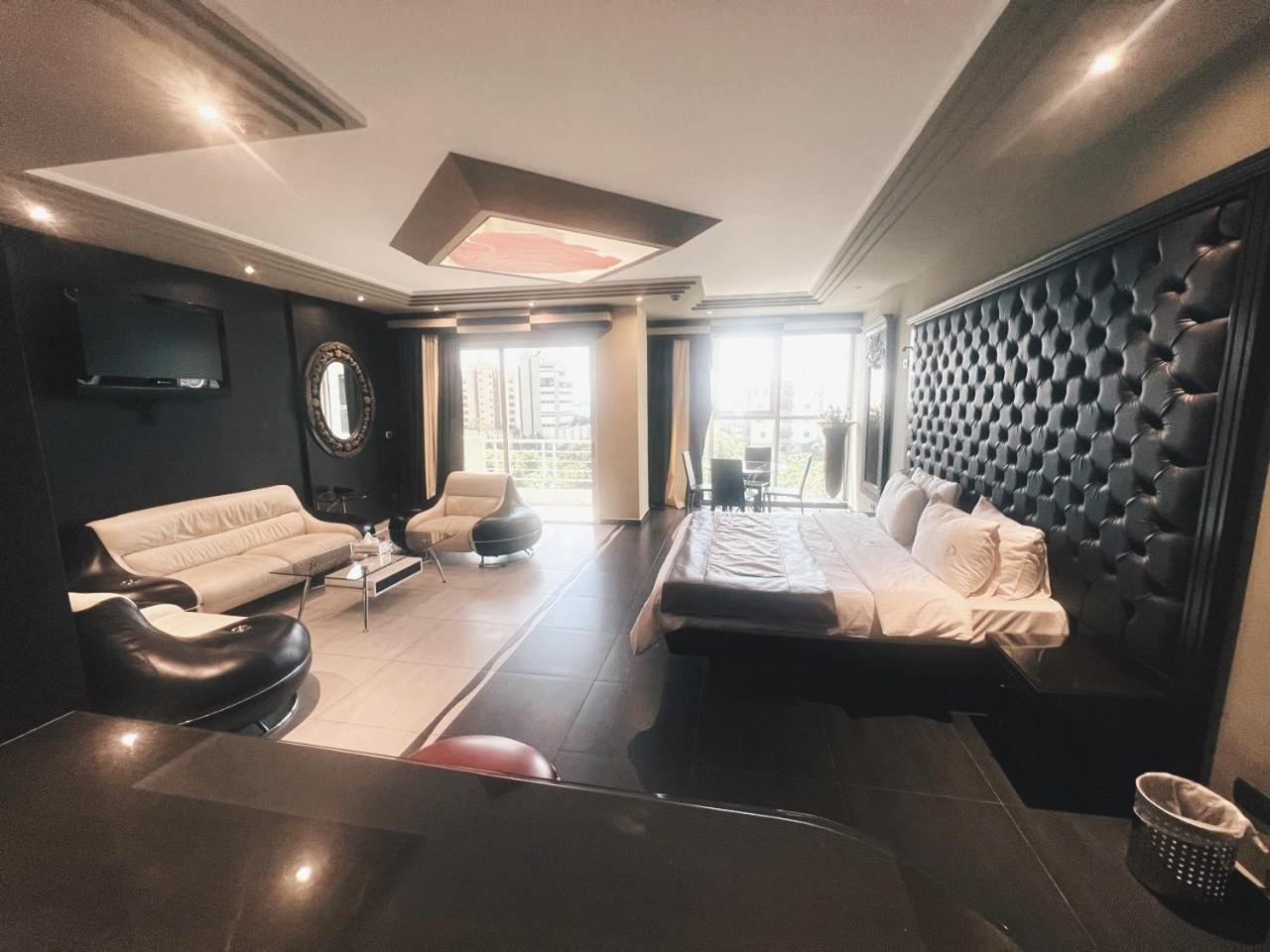 Dolls Hotel By Eurostars (Adults Only) จูนิเย ภายนอก รูปภาพ