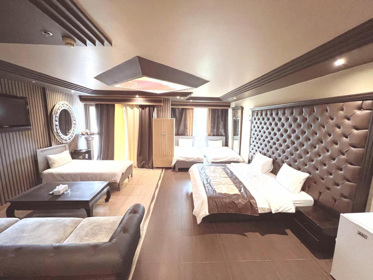 Dolls Hotel By Eurostars (Adults Only) จูนิเย ภายนอก รูปภาพ
