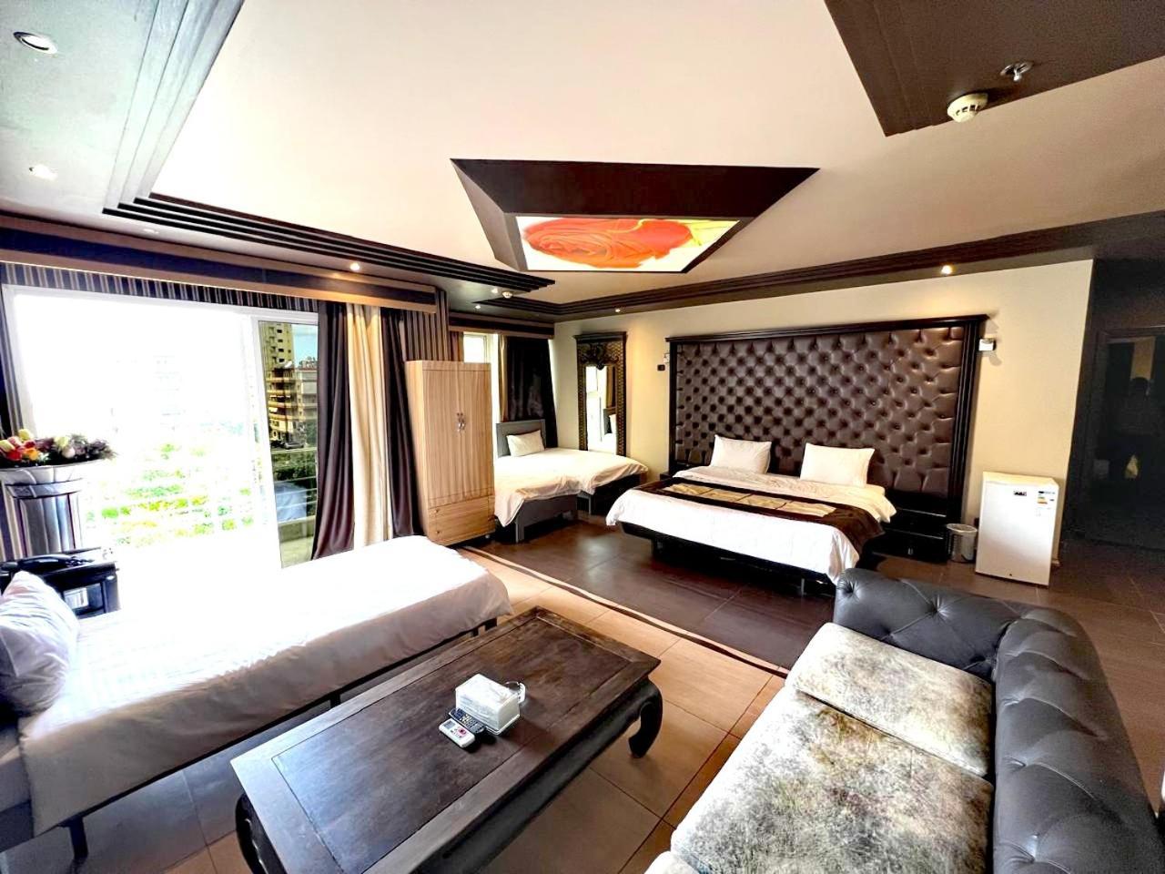 Dolls Hotel By Eurostars (Adults Only) จูนิเย ภายนอก รูปภาพ
